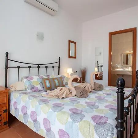 Alisue - 3 Bedroom - Great Value - Perfect For Families Playa Blanca (Lanzarote)