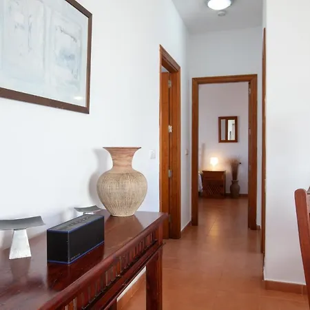 Alisue - 3 Bedroom - Great Value - Perfect For Families Villa Playa Blanca (Lanzarote)