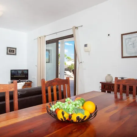 Villa Alisue - 3 Bedroom - Great Value - Perfect For Families *