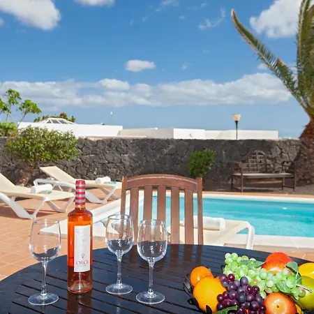 Alisue - 3 Bedroom - Great Value - Perfect For Families *